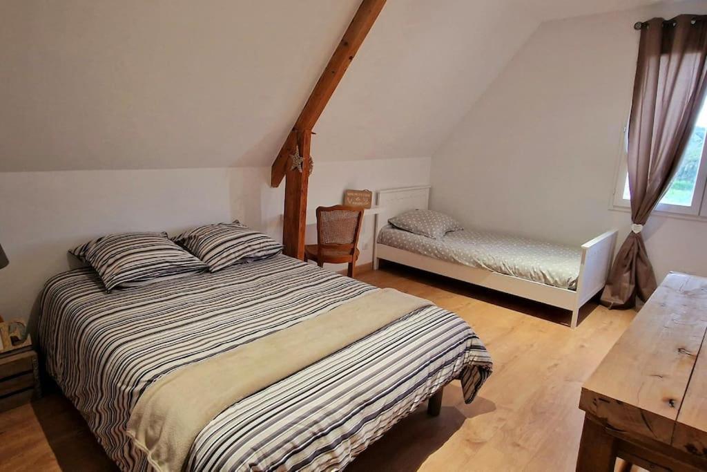 Appartement Charmant Et Spacieux Auxerre Esterno foto