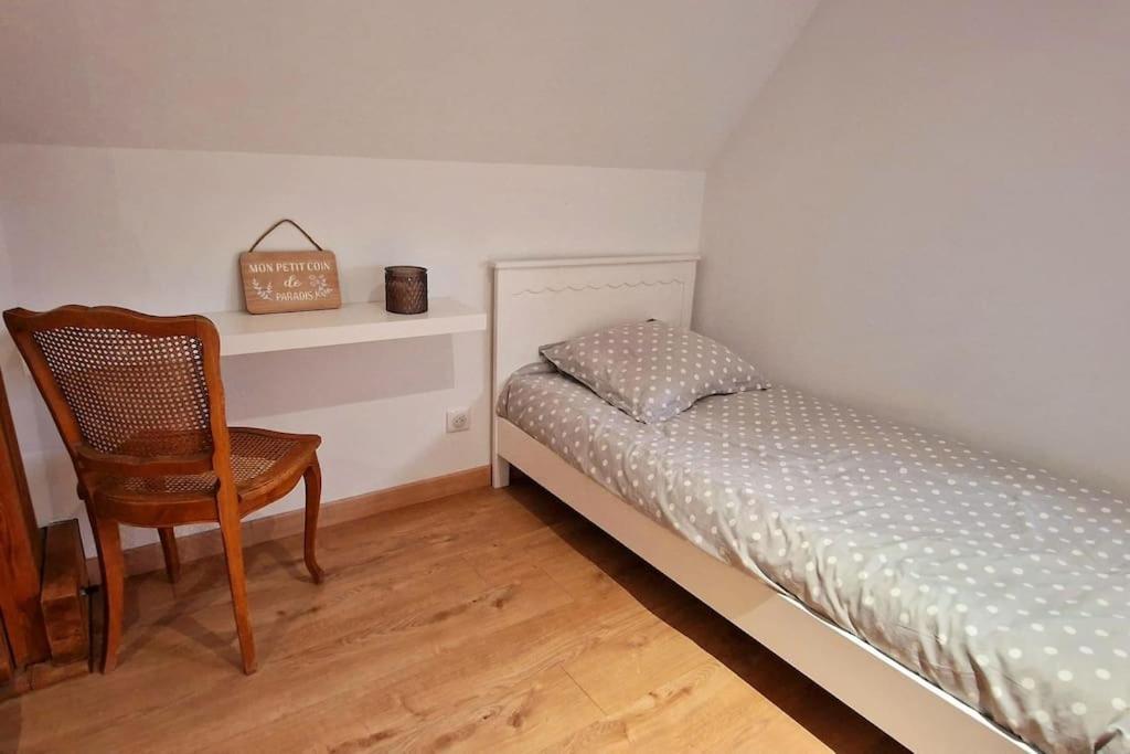 Appartement Charmant Et Spacieux Auxerre Esterno foto