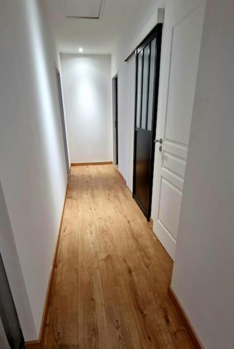 Appartement Charmant Et Spacieux Auxerre Esterno foto